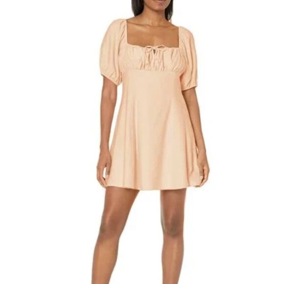 BCBGeneration Dresses & Skirts - NWT BCBGeneration Dress Womens SZ M Babydoll Peasant Prairie Puff Sleeve Cottage